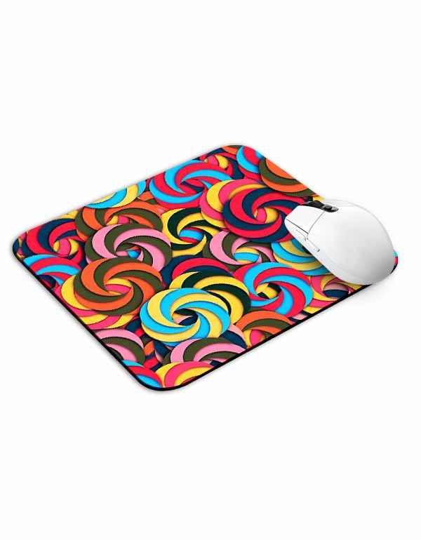 Overlapping Circles Mouse Pad